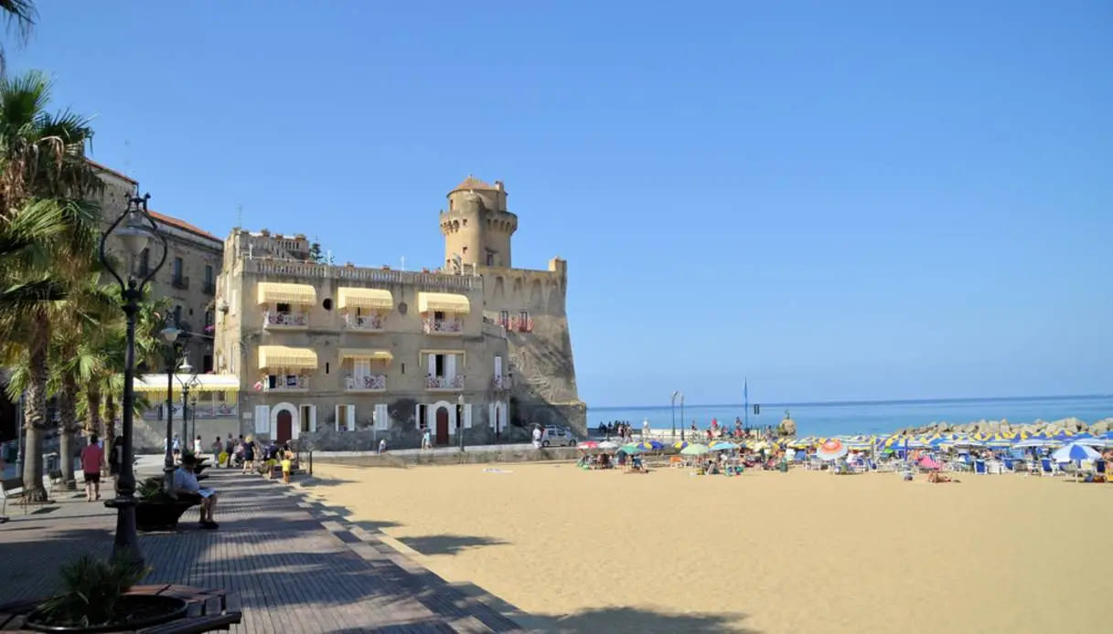 Spiaggia zona Lago di Santa Maria di Castellabate recensioni